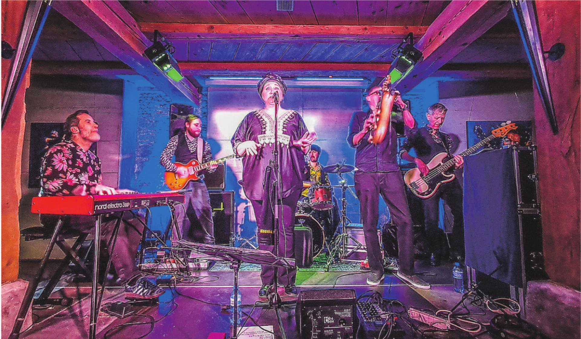 Stimmgewaltiges Abschlusskonzert des Montagblues - Das Bild wird blockiert. – Möglicherweise durch einen aktiven Adblocker.