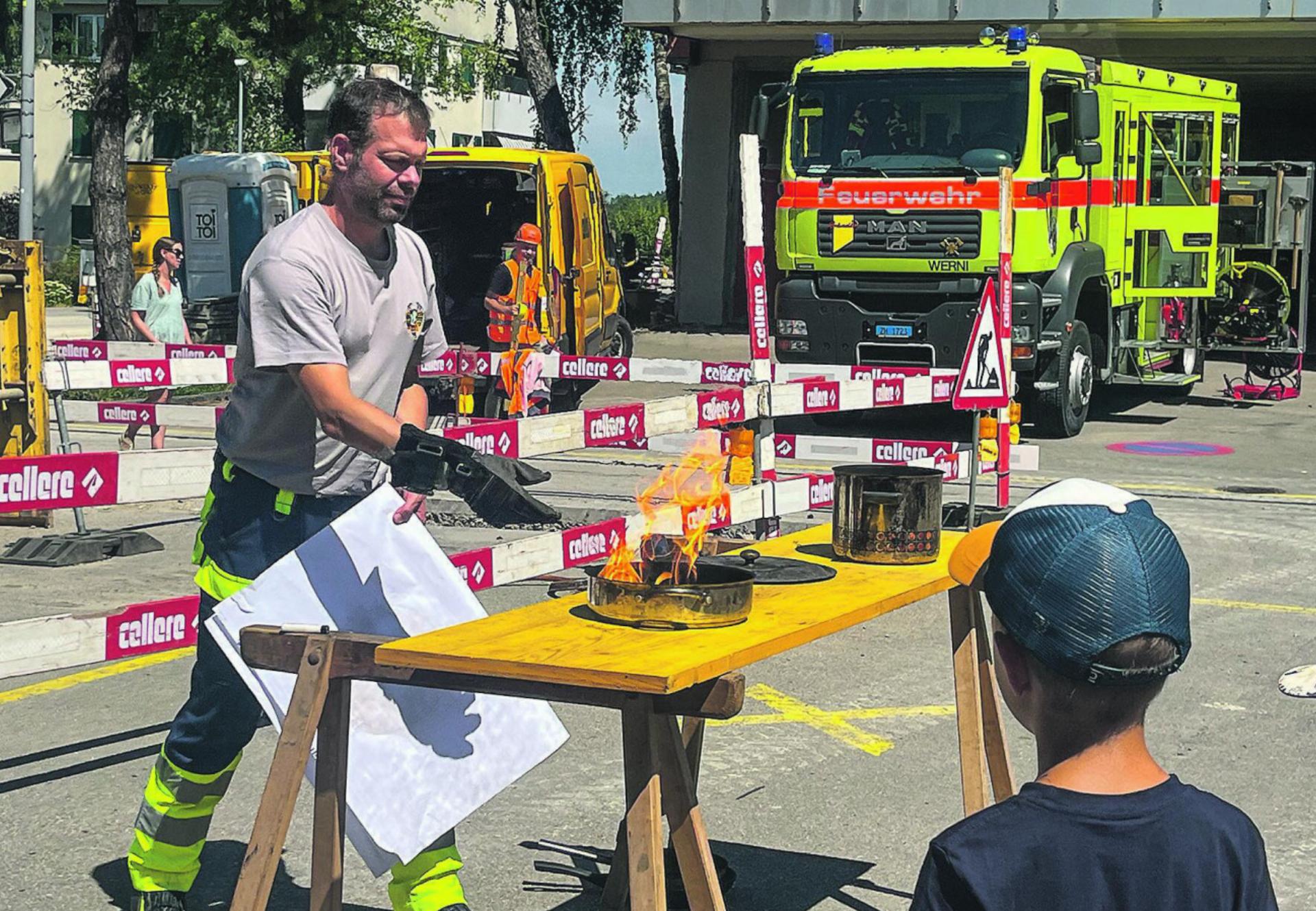 Ferienplausch bei der Feuerwehr