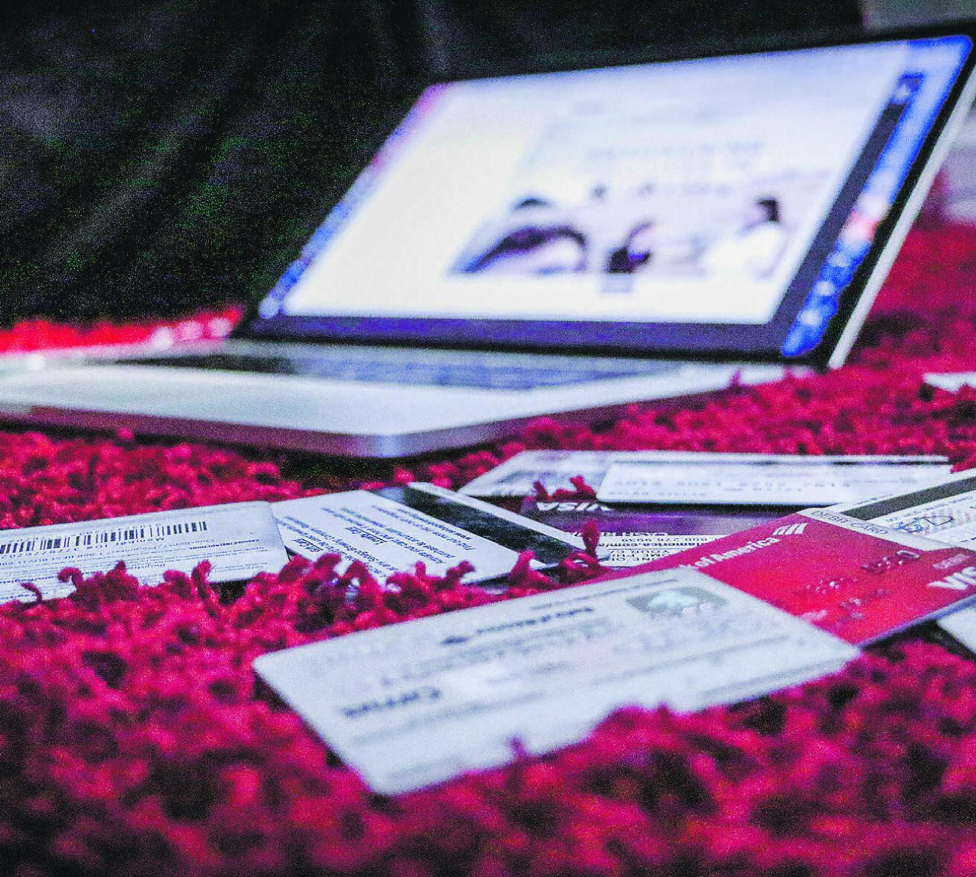 Mutmasslicher Onlinebetrüger verhaftet