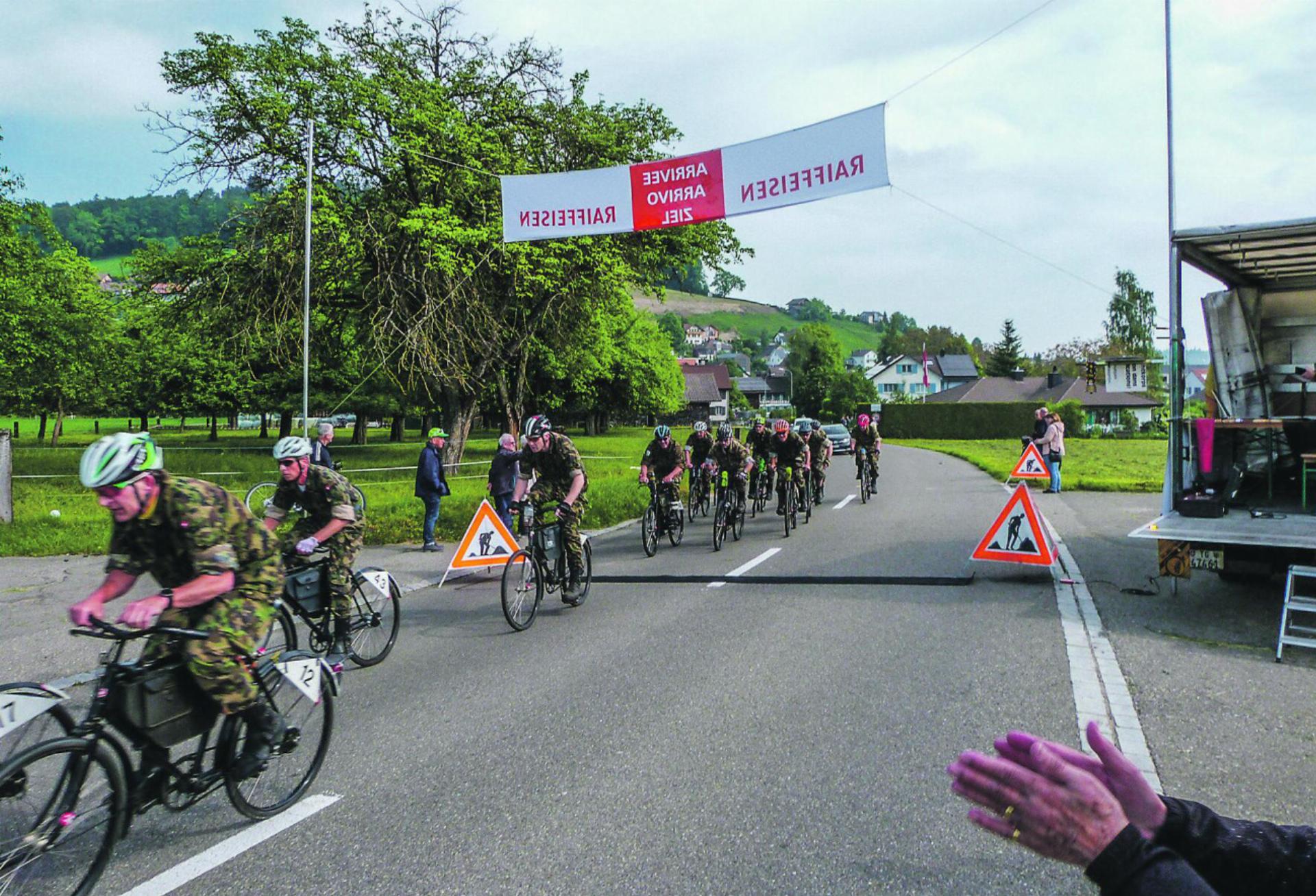 Ein Hauch von Nostalgie beim Militärradrennen