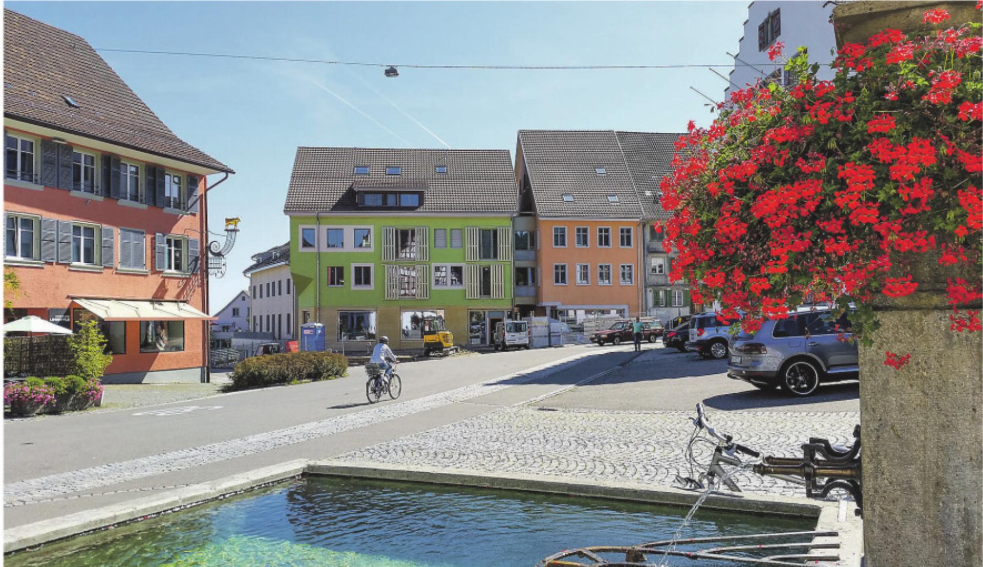 Links oder rechts herum? – Einbahn in den Elgger Gassen - Das Bild wird blockiert. – Möglicherweise durch einen aktiven Adblocker.