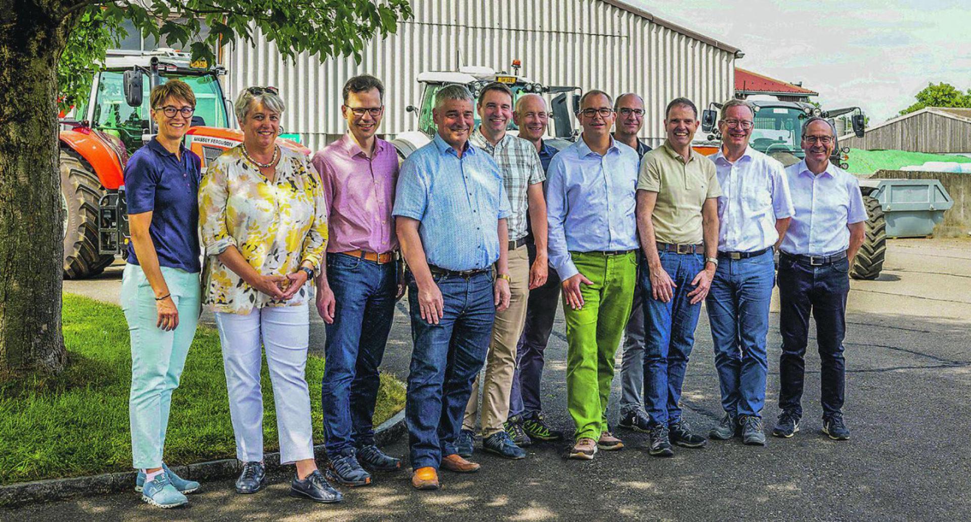 Die Regierungsräte der Kantone Thurgau und Schaffhausen erhielten Einblick in die Versuchsstation Smarte Technologien in Tänikon. Bild: zvg