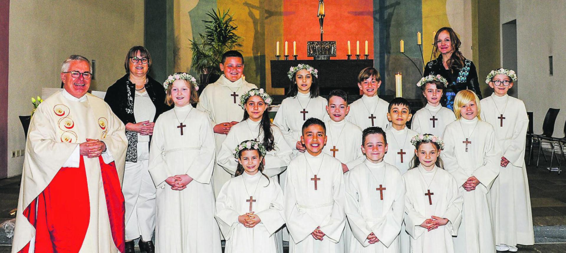 14 Kinder feierten ihre erste heilige Kommunion. Bild: zvg