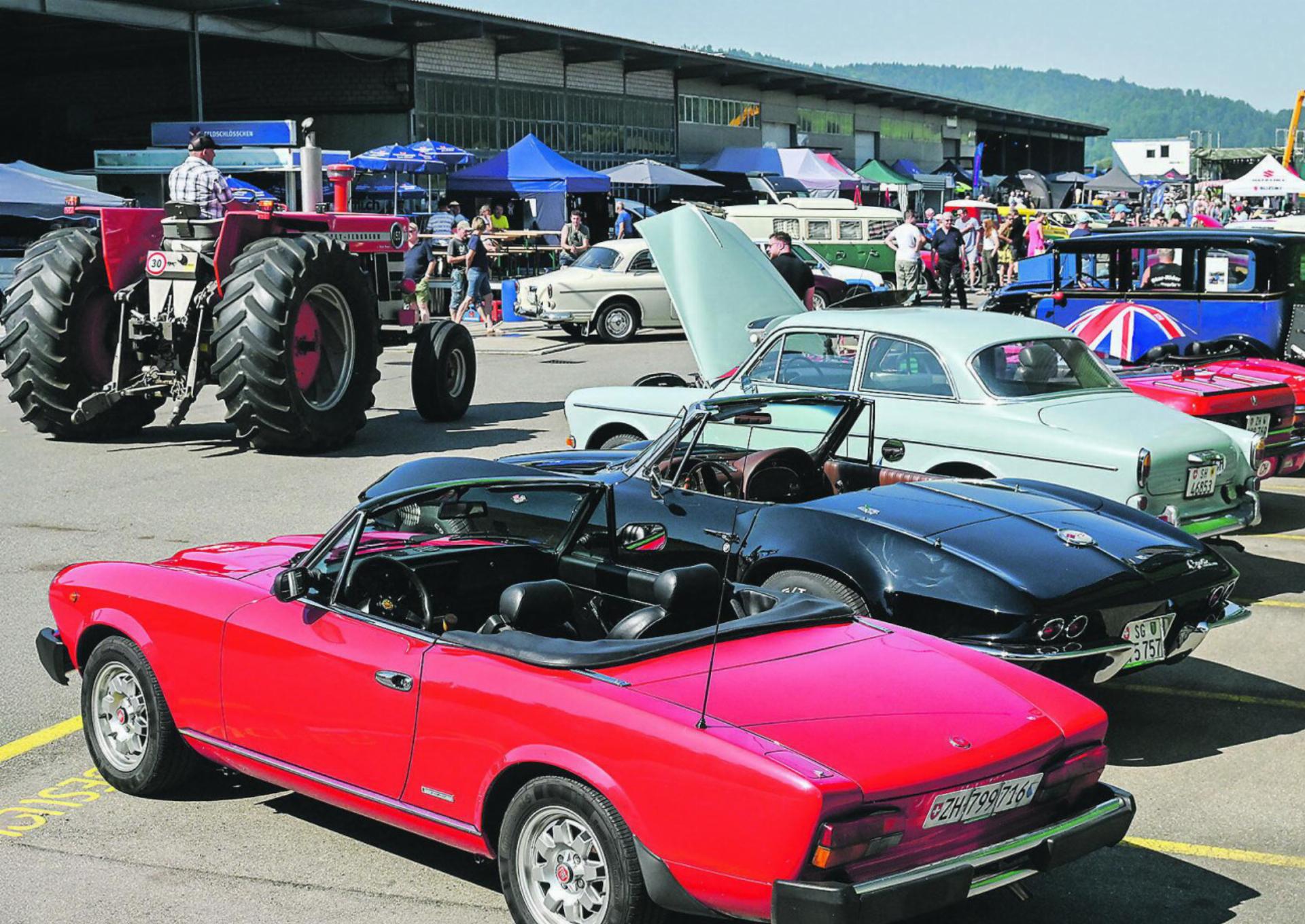 Motorfestival – Viele Oldtimer, noch mehr Besucher