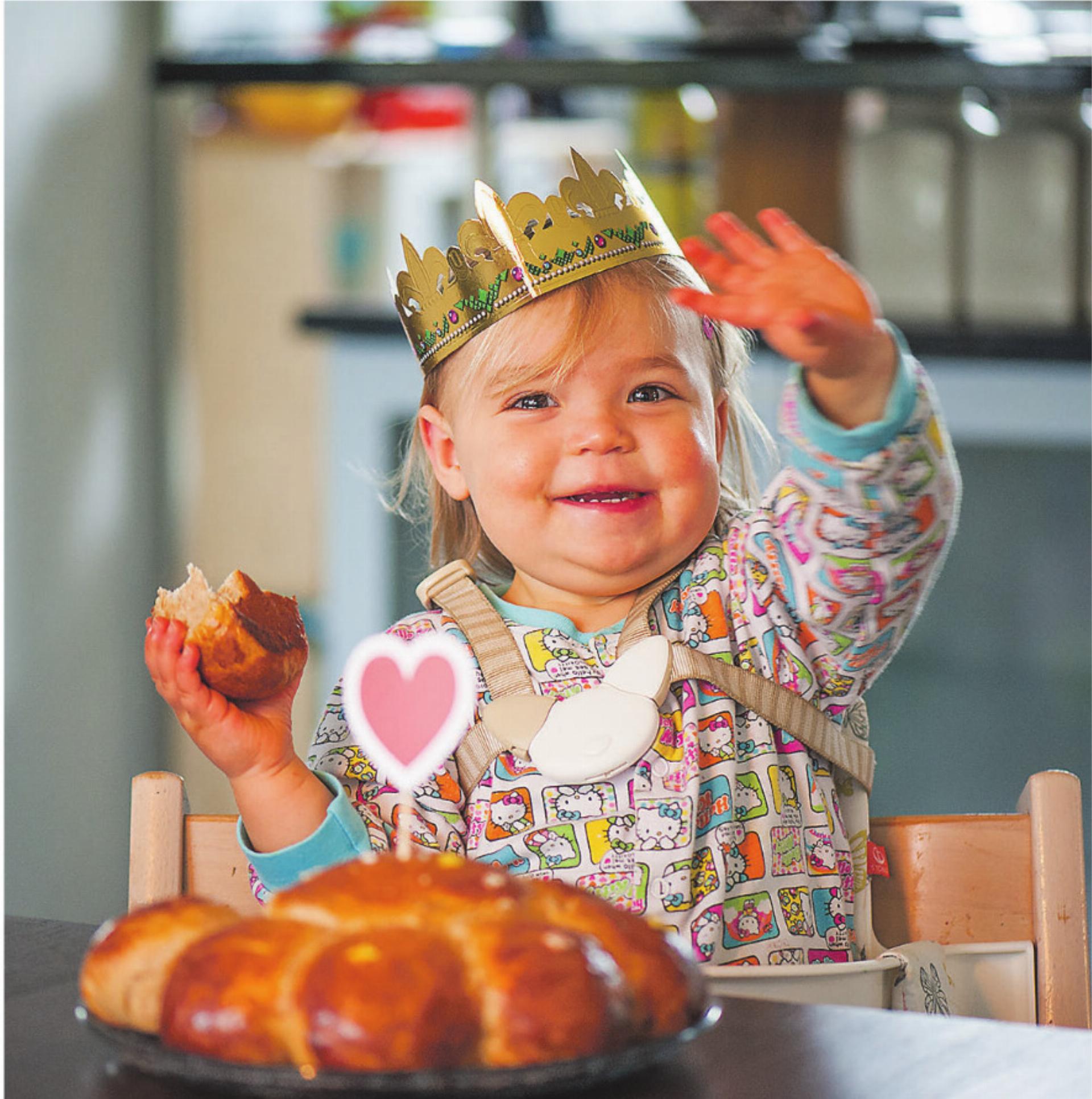 Königlicher Kuchen-Hofstaat - Das Bild wird blockiert. – Möglicherweise durch einen aktiven Adblocker.