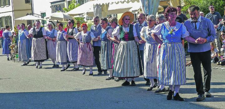 Street Parade 2025 der Volkstanzgruppe Elgg. Leserbild: Hans Maag, Elgg