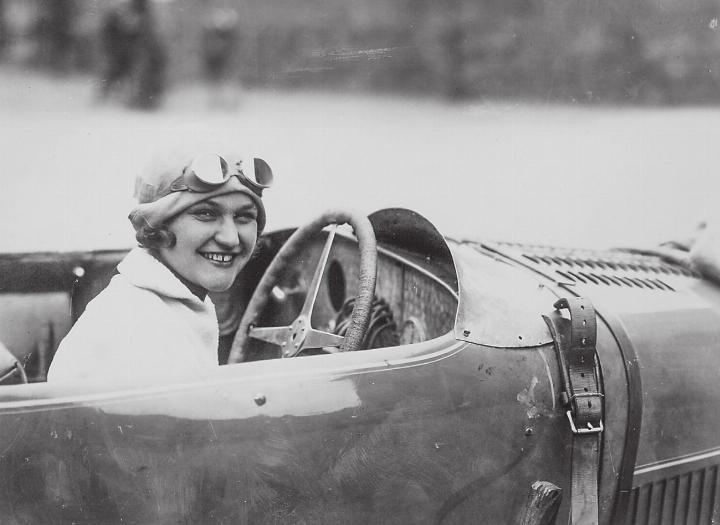 Die schnellste Frau der Welt: Eliska Junkova, circa 1924. Bild: Skoda Motorsport Die schnellste Frau der Welt: Eliska Junkova, circa 1924. Bild: Skoda Motorsport