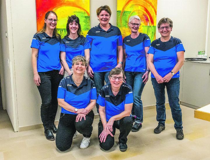Aktueller Vorstand von links: Ramona Arnold, Sandra Coscia, Petra Lindner, Erika Habegger, Brigitte Brunner (hinten), Andréa Flatz und Sonja Frei. Bild: zvg