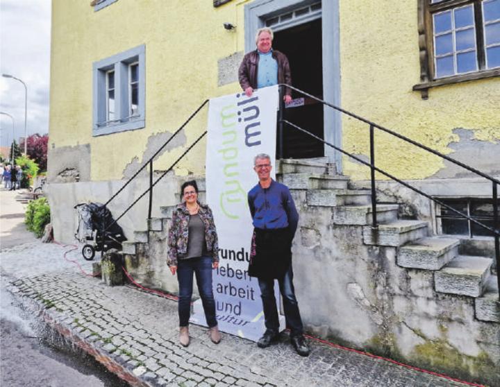 Erich Wegmann (WAK, oben), Sabine Stindt Rhiner (HVE) und Christoph Burr (Verein Rundummüli).