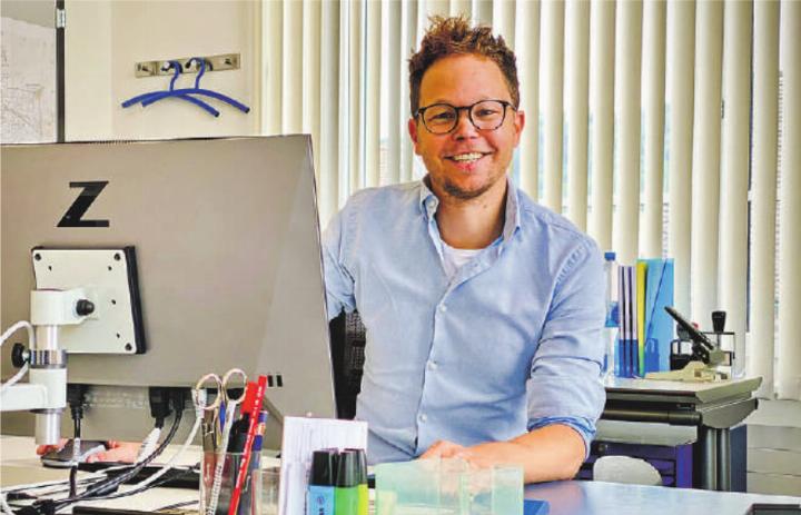 Marcel Aeschlimann im eben erst bezogenen Büro im Gemeindehaus Elgg. Bild: Marianne Burgener