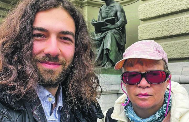 Arbeitet eng mit Nicolas Rimoldi zusammen: Kantonsrätin Barbara Müller. Bild: Mass-Voll, Telegram
