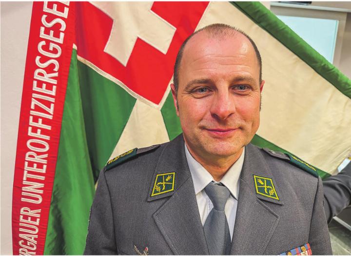 Chefadjutant Paul Meier blickt an der Generalversammlung der Thurgauer Offiziersgesellschaft (TUOG) besorgt auf die momentane Weltlage. Bild: Werner Lenzin