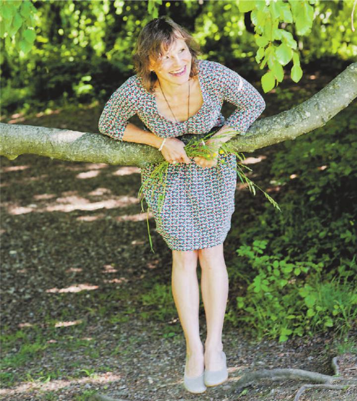 Bestsellerautorin Daniela Schwegler ist unter anderem verantwortlich für die Kommunikation der Pflege Eulachtal. Bild: zvg