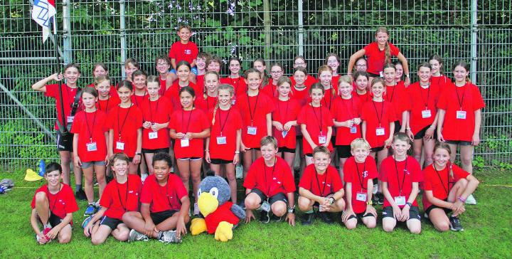 Gruppenfoto aller Teilnehmenden Bild: J. Elsener