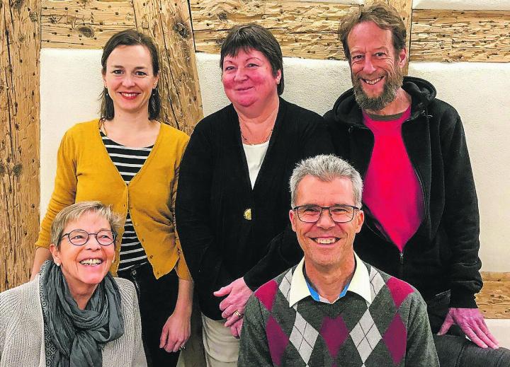 Elsbeth Abegg Vorburger, Nathalie Kägi, Silvia Tommasini, Stefan Scherrer und Präsident Christoph Burr (von links) blicken mit Freude in die Zukunft. Bild: zvg