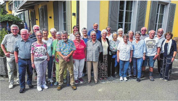 Diese heute 80-Jährigen haben in den 1950er-Jahren in Elgg die Schulen besucht. Bild: zVg