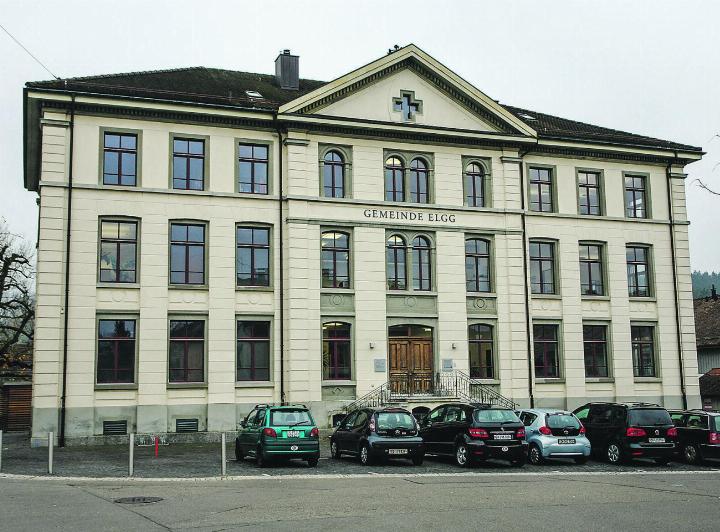 Der Gemeinderat setzt die letzten November abgesagte Urnenabstimmung über den Anschluss an den Sackgebührenverbund Winterthur neu auf den 9. Juni an. Archivbild: EAZ