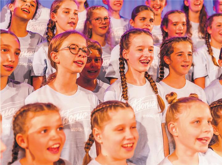 Adonia bietet rund 1500 Kindern eine sinnvolle Freizeitbeschäftigung. Bild: zvg