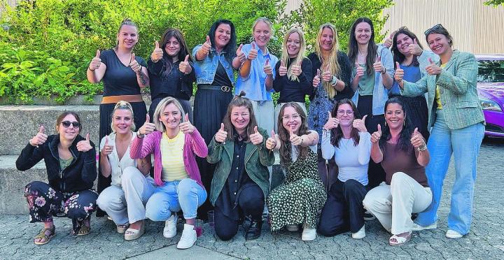 Topmotiviert und engagiert – das sympathische Team von Foto Bachmann AG.