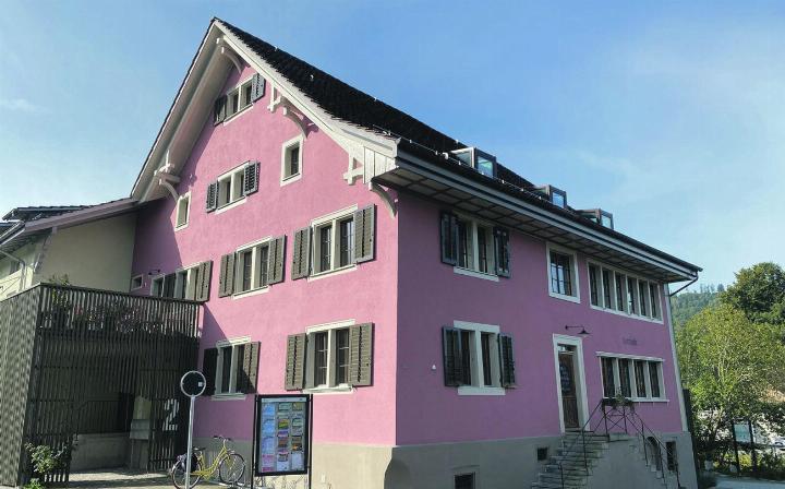 Austausch in entspannter Atmosphäre: Beim Format Blickwechsel im müli.bistro teilen Pensionierte ihre Erfahrungen zum neuen Lebensabschnitt – bei Kaffee und Gipfeli. Bild: Archivbild EAZ