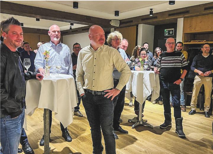 Rege Teilnahme am Neujahrsapéro des Gewerbevereins Aadorf. Bild: Bettina Sticher