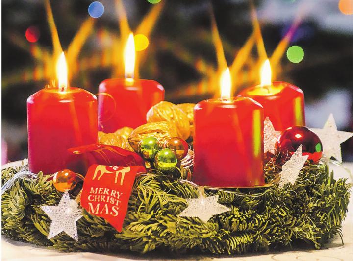 In Elsau kann man lernen, sich seinen Adventskranz selbst zu binden. Bild: Marzena P. von Pixabay