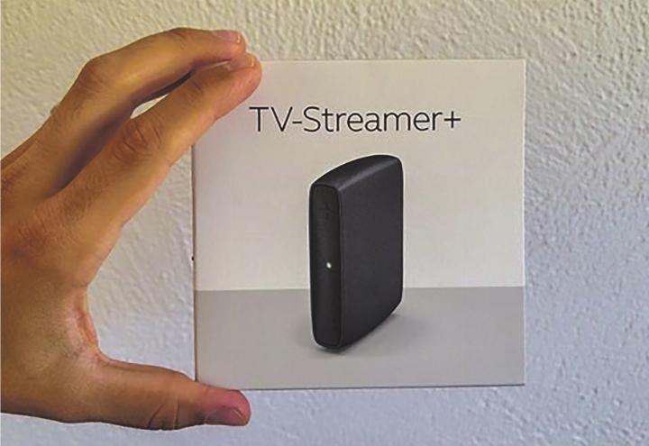 Mathias Pfister, eidg. dipl. Hörgerätakustiker bietet Hörgeräte-Einstellungen und Installationen der neuesten TV-Streamer direkt bei seinen Kundinnen und Kunden zu Hause an. Bild: zVg