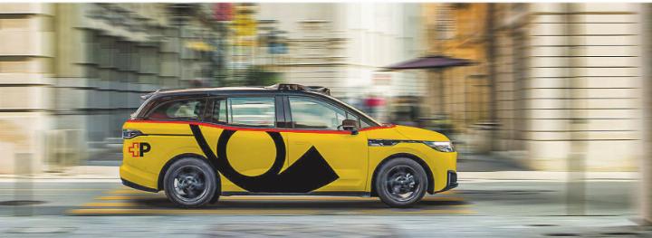 Visualisierung eines «AmiGo»-Fahrzeugs, wie es im Einsatz sein wird. Bild: Postauto