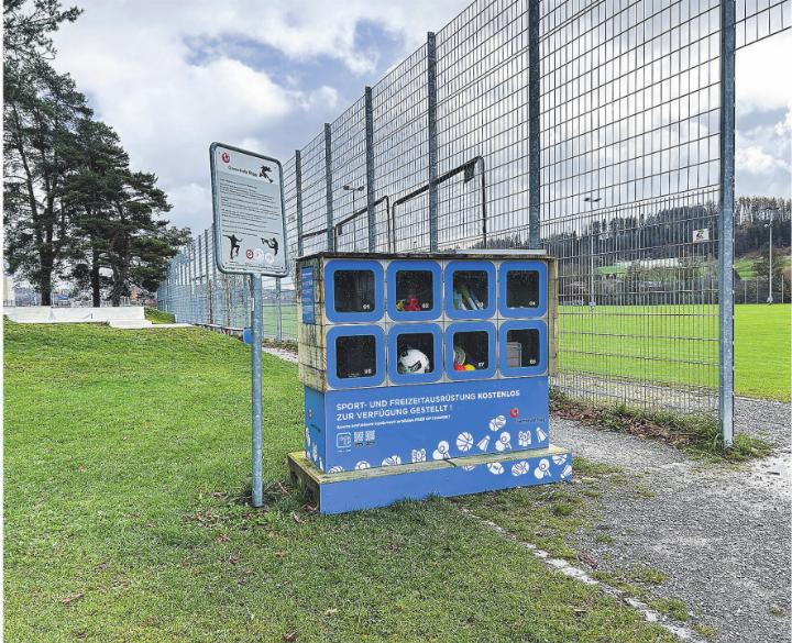 Die BoxUp-Station auf dem Sportplatz «Im See» wartet bereits auf die begeisterten Outdoor-Sportbegeisterte. Bild: zVg