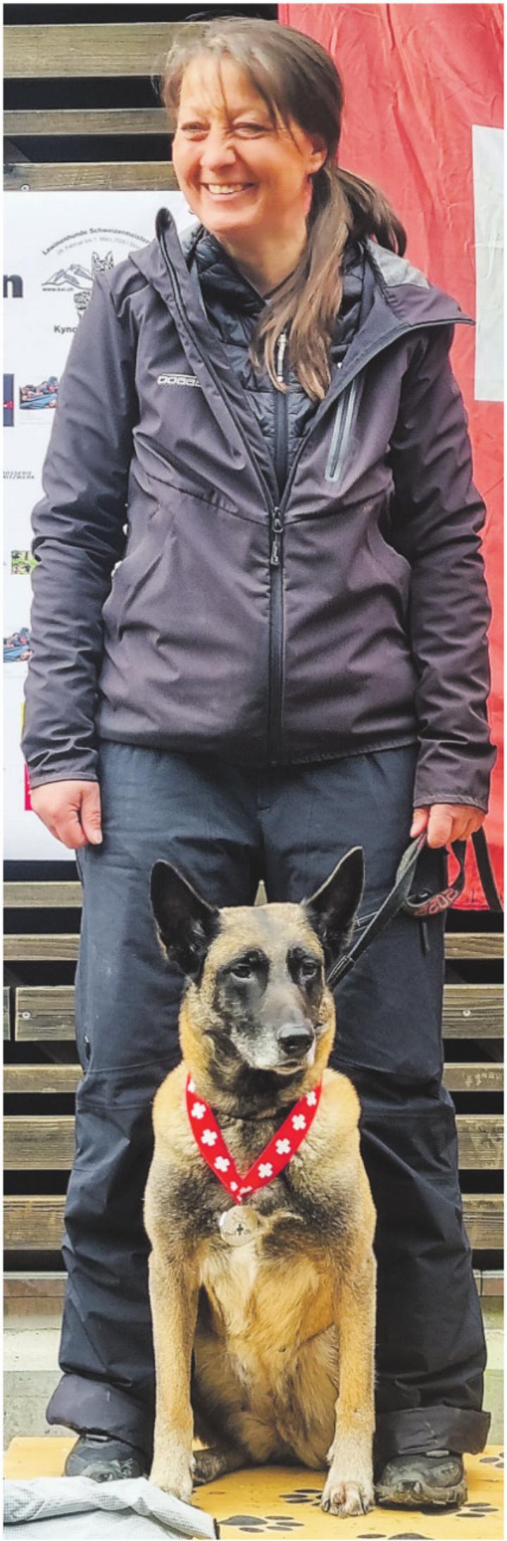 Simone Colpi aus Ettenhausen auf Rang 2 mit ihrer Hündin ZOI (Alva vom Heldenkreuz). Bild: zVg