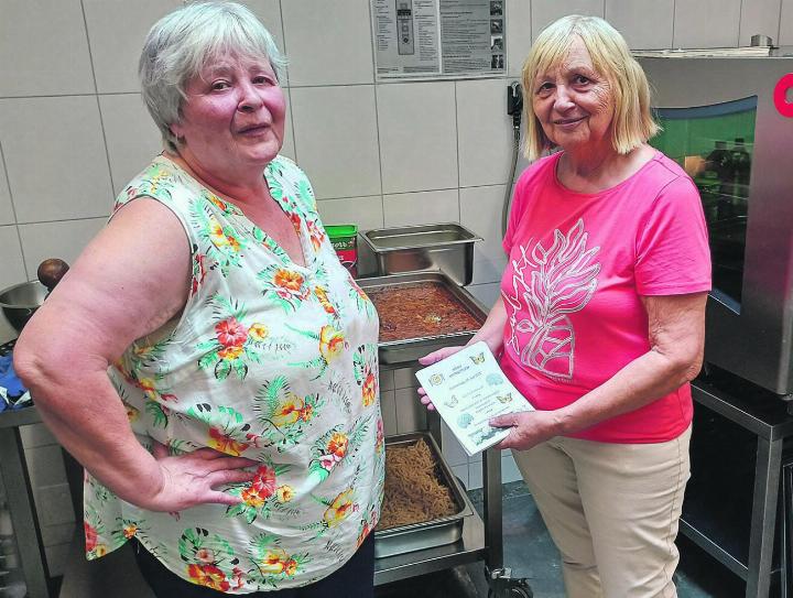 Lina Voser (links) und Gertrud Ullrich.