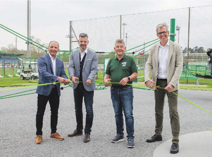Thomas Koller, TKB-Geschäftsleitung, Fabrizio Hugentobler, städtisches Sportdepartement, Heinz Uhlmann, TKB Frauenfeld, und Anders Stokholm, Stadtpräsident (von links).