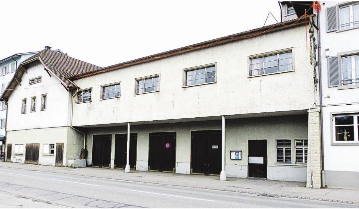 Der Anbau mit Bühne ist wahrlich keine Visitenkarte mehr für Aadorf.