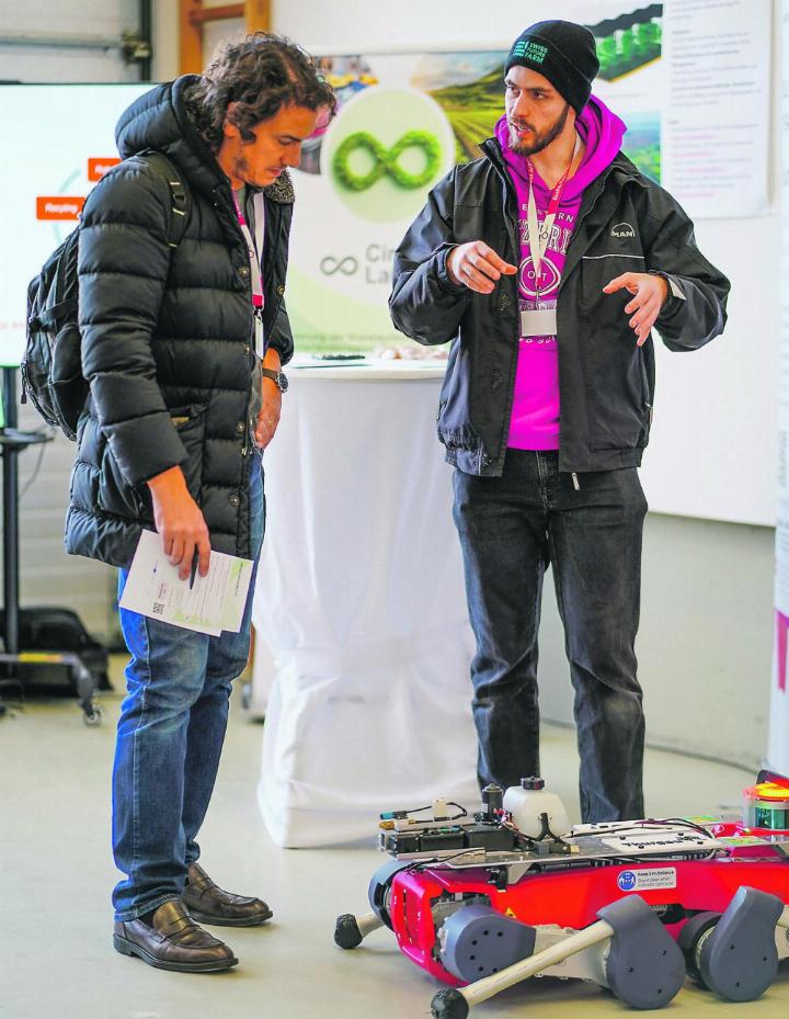 Am sechsten Innovationsforum zur Ernährungswirtschaft wurden auch robotische Lösungen präsentiert.