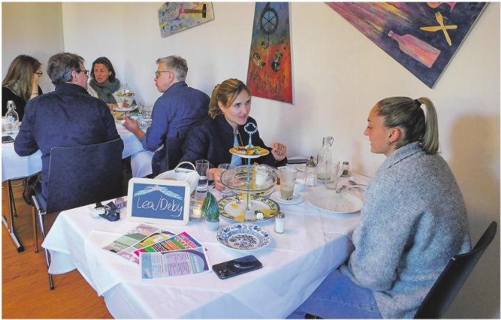 Die Müli in Elgg war letzten Sonntagmorgen bis auf den letzten Platz belegt. Der Brunch feierte sein erstes Jahresjubiläum. Bild: Sarah Stutte