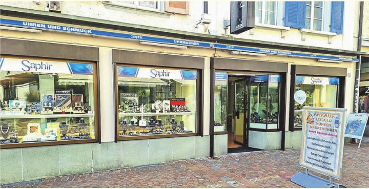 Die führende Anlaufstelle für Edelmetall-, Münz- und Uhrenankauf in der Ostschweiz Saphir ist spezialisiert auf den Ankauf von Altgold, Silber, Münzen, Uhren sowie Uhrenteilen.