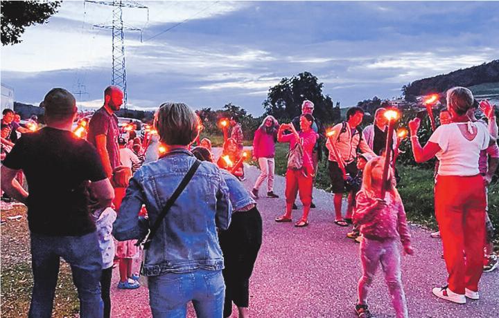 Auch dieses Jahr gibt es einen Fackelumzug für die Kinder. Bild: zvg