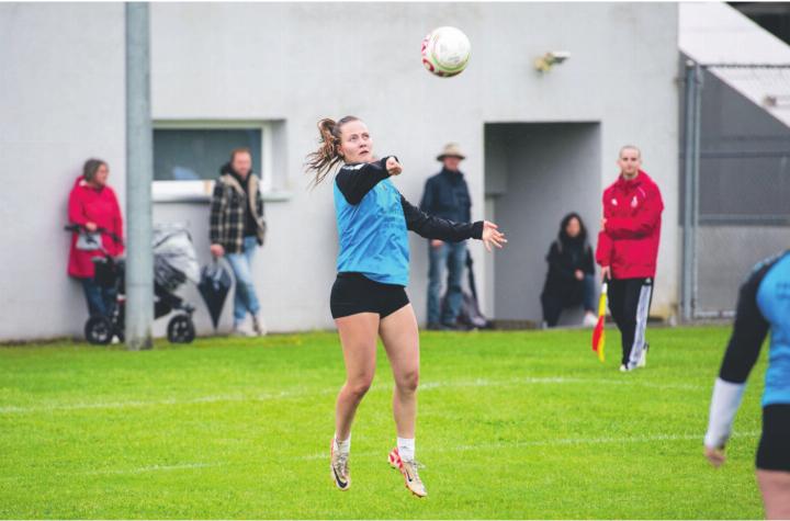 Diepoldsaus Frauen starten als Titelverteidigerinnen und Favoritinnen ins Final4-Turnier Bild: Michael Gnos / Swiss Faustball