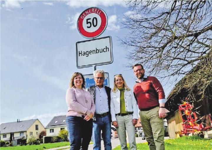 Die Hagenbuchs aus den USA mit Therese und Bruno Schläpfer. Bild: zvg