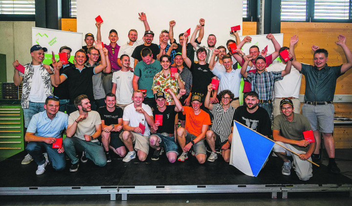 Die «Zürcher» Absolventen am «LMB Technik und Bildung». Bild: zVg