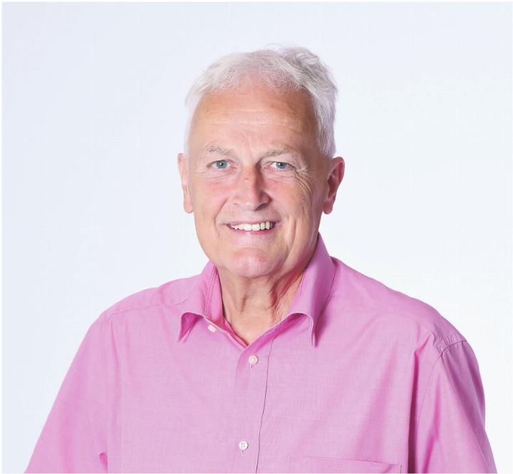 Unternehmensgründer Thomas Bachmann feiert das 50-jährige Jubiläum und blickt stolz auf ein halbes Jahrhundert erfolgreicher Fotografie zurück. Bild: zVg