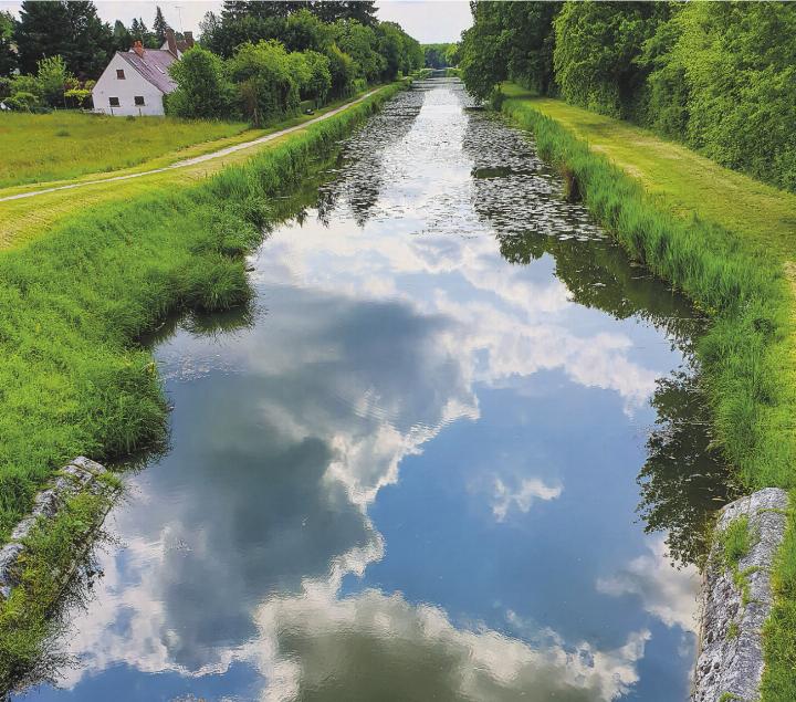 Unter dem Titel «Spiegelungen» tritt der ökumenische Kirchenchor auf. Bild: René Fischer