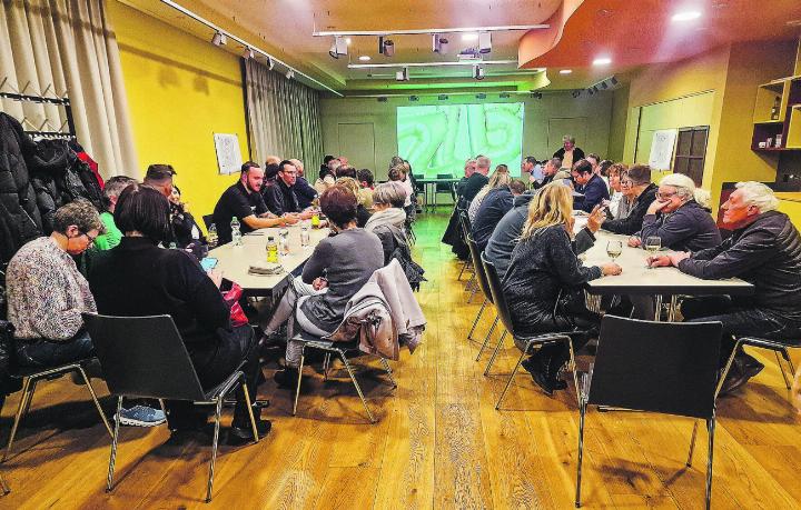 Der Informationsabend zur Gewerbeausstellung Elgg bot Einblicke in Konzept, Organisation und kreative Ideen rund um den Anlass. Bild: Emanuela Manzari