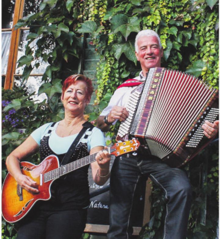 Das Duo «Sylv & Dölf» lädt zu Musik und Tanz in der «Guhwilmühle» in Hofstetten. Bild: zVg