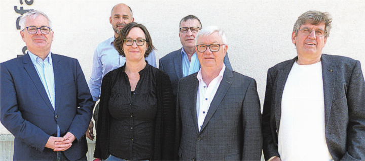 Der Kirchgemeinderat mit Daniel Bachmann, Michael Signer, Michaela Geisser, Markus Sax, Rolf Anliker und Hans-Peter Lorenz (von links). Bild: Kurt Lichtensteiger
