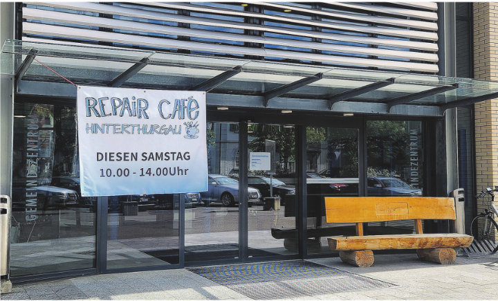 Ankündigung des Repair-Cafés Hinterthurgau am Gemeinde-und Kulturzentrum Aadorf. Bild: Zuzana Jakusovska