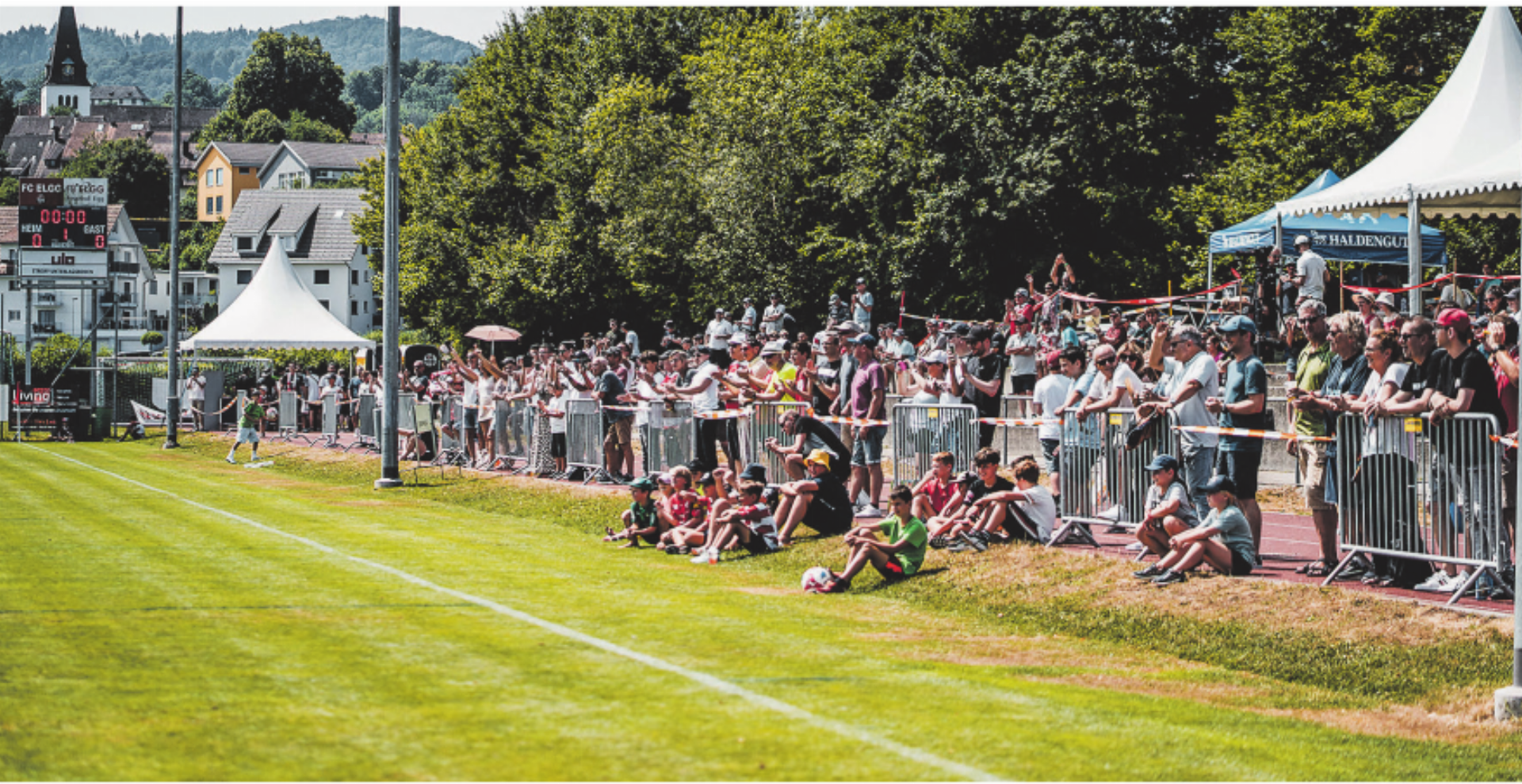 Fussball, Festlaune und Frauenpower - Das Bild wird blockiert. – Möglicherweise durch einen aktiven Adblocker.