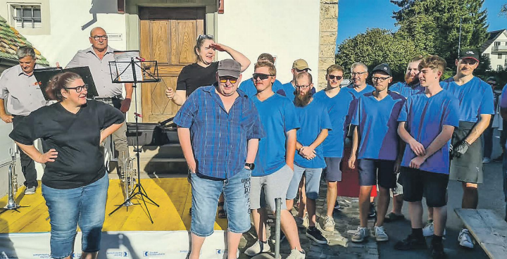 Die Wirtefamilie und die Helfer des Turnvereins werden verdankt.