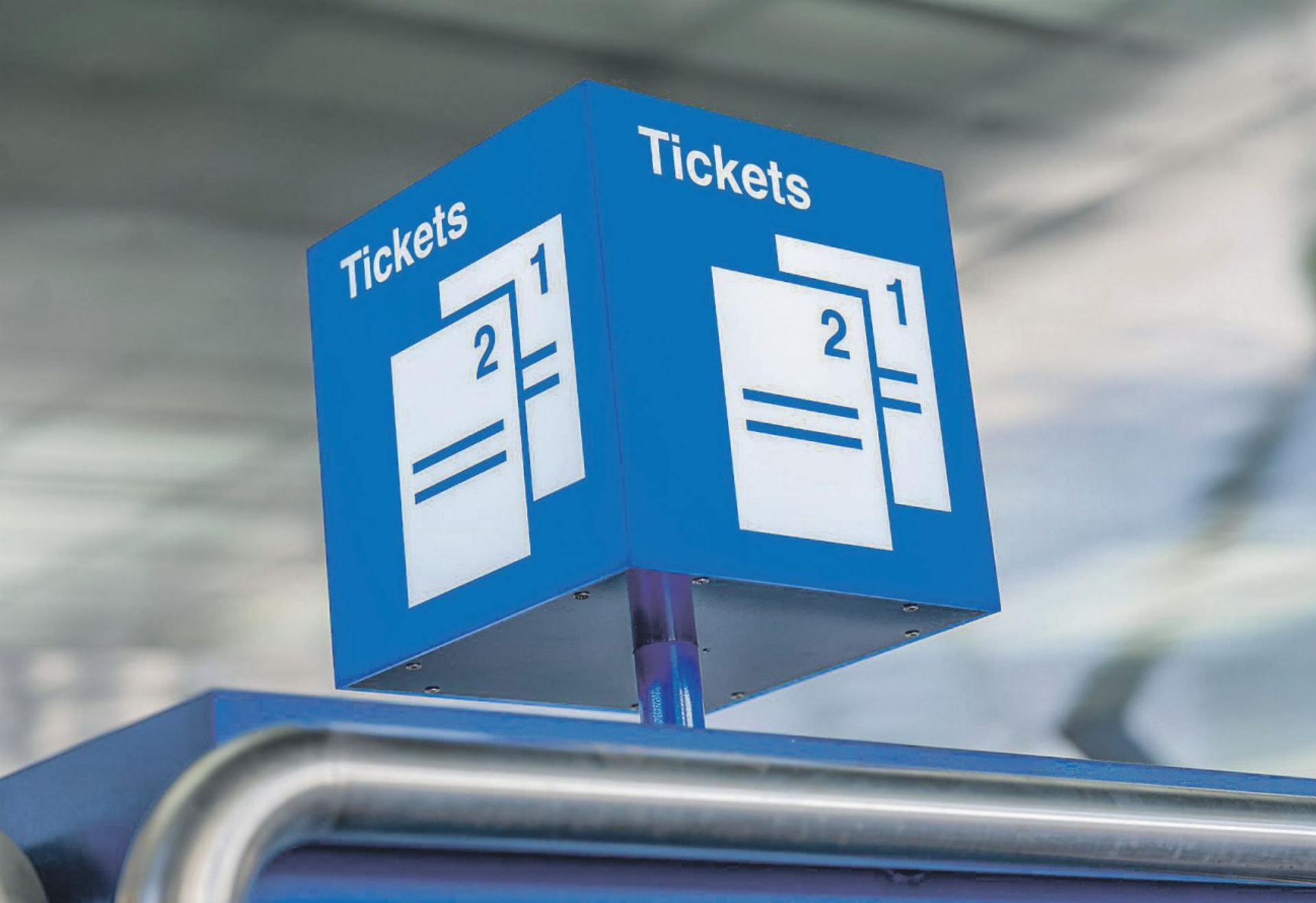 Leichte Anpassung des ZVV-Tarifs per Dezember 2026 - Das Bild wird blockiert. – Möglicherweise durch einen aktiven Adblocker.