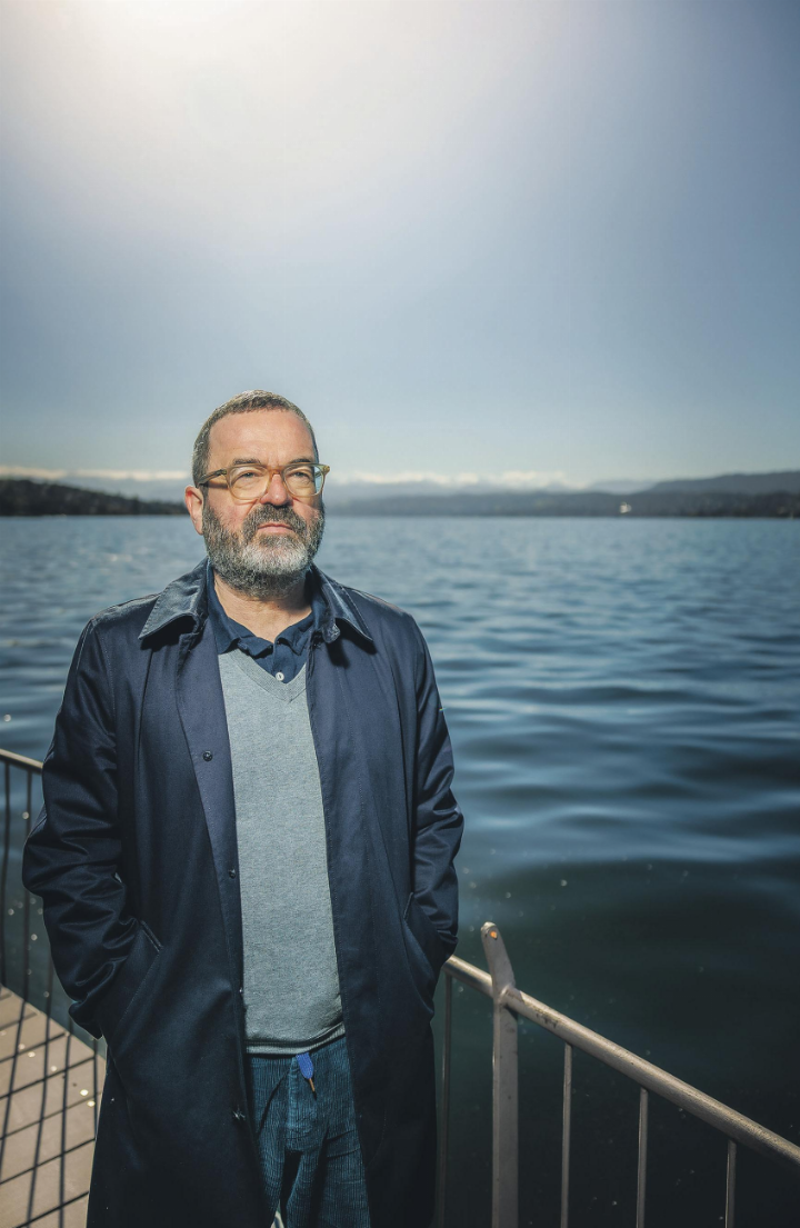 Autor Max Küng ist am 21. November beim Lesestadt-Festival in Aadorf zu Gast. Bild: Dominique Meienberg